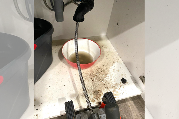 Unclog Kitchen Sink